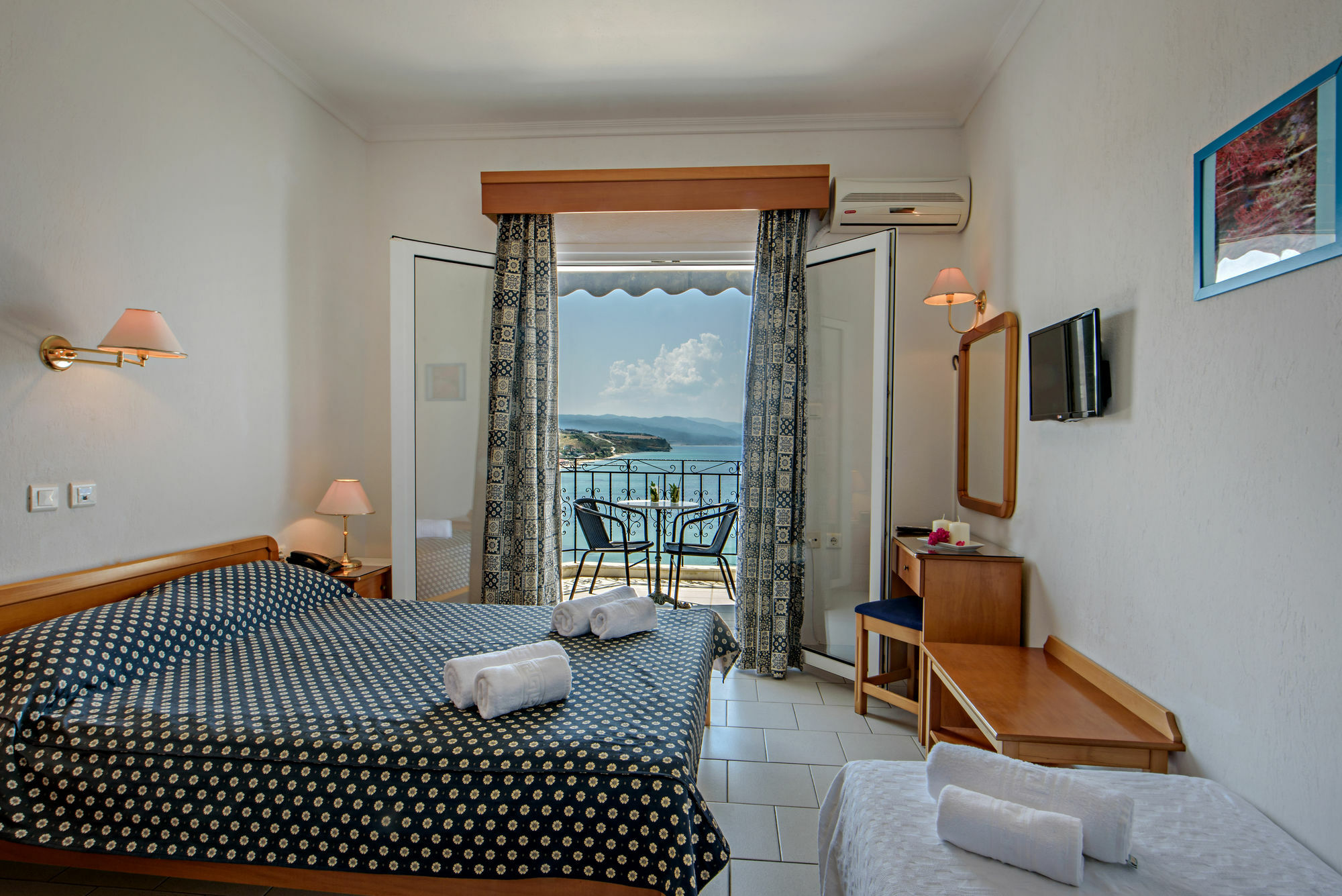 Lazaridis Luxury Studios&Apartments Nea Roda Exterior foto